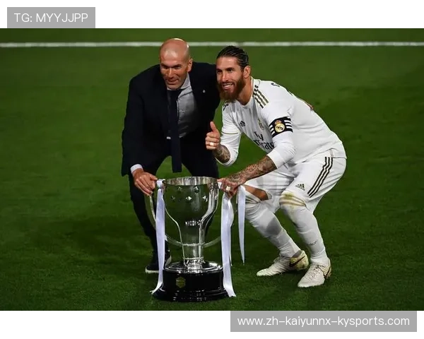 齐达内首冠之路 西甲16-17赛季皇马逆袭夺冠全过程解析